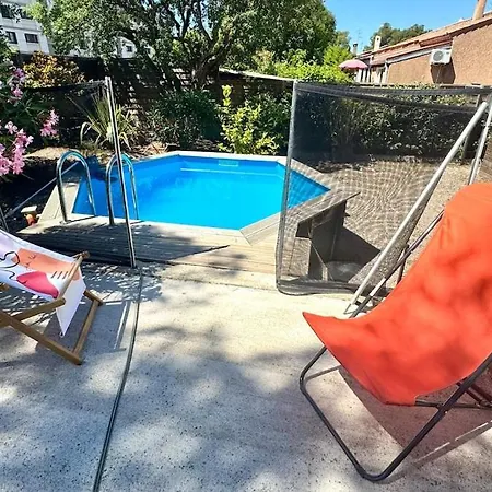 Villa Pour 6 Voyageurs, Piscine, Jardin, Terrain De Boule Et Parking Prive *